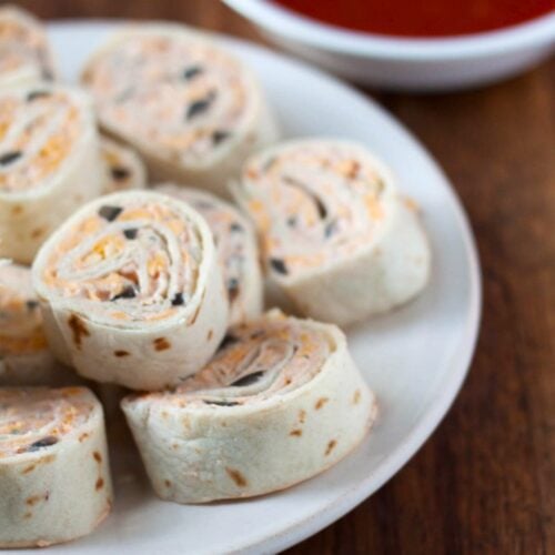 tortilla wraps with cream cheese and ranch dressing Cream Cheese Ranch Roll Ups: Easy Party Appetizer