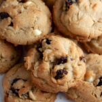 white chocolate chip cranberry cookies