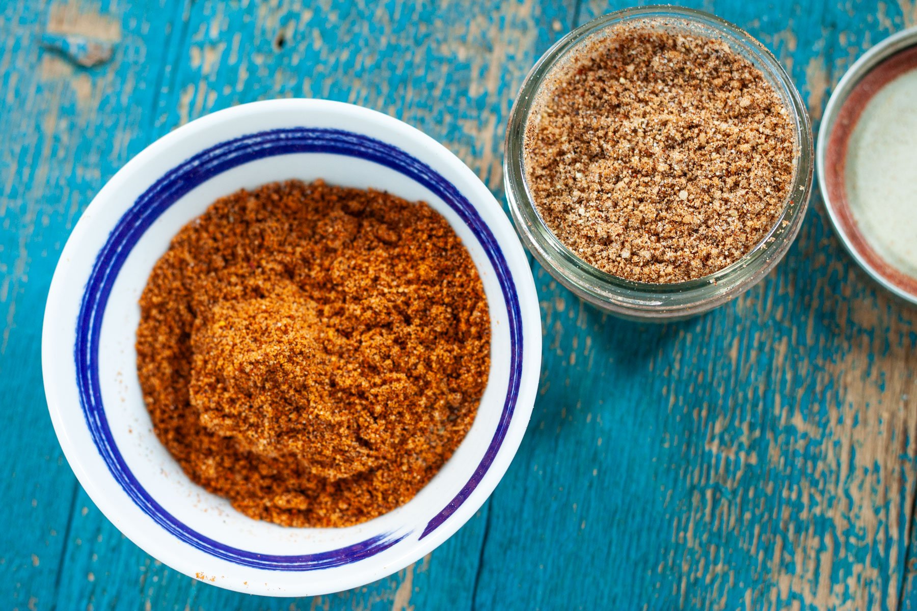 homemade seasoning mix with the mix on the right showing a mix that is 1 week old and the mix on the left showing freshly made